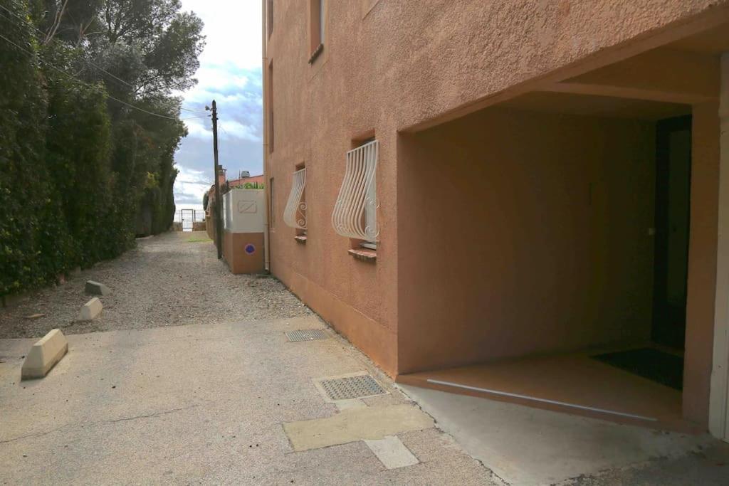 Appartement Les Pieds Dans L'Eau à La Seyne-sur-Mer Extérieur photo