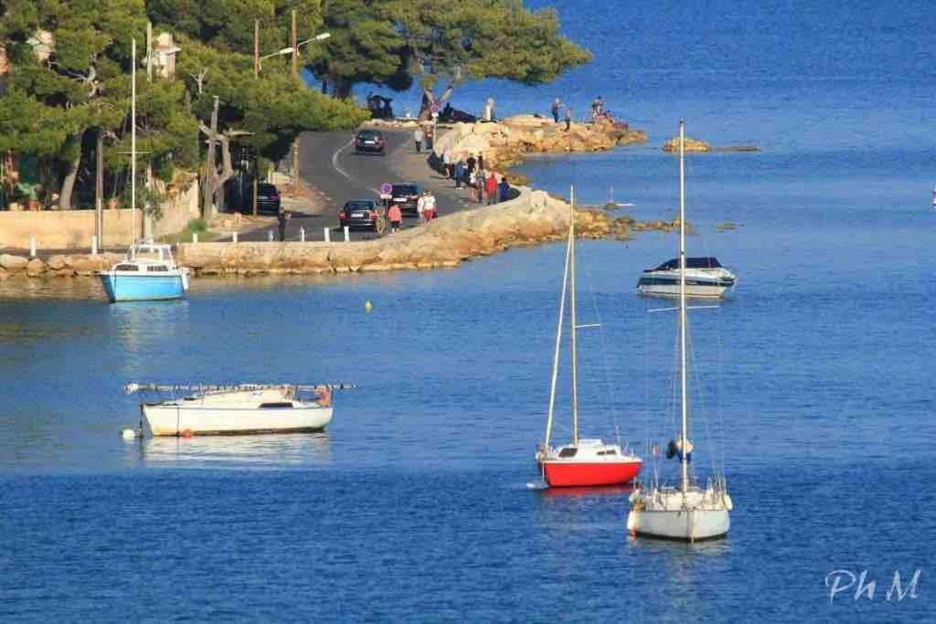 Appartement Les Pieds Dans L'Eau à La Seyne-sur-Mer Extérieur photo