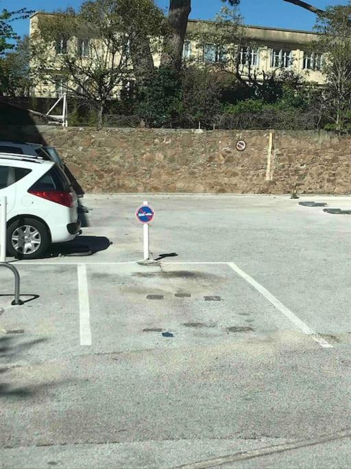 Appartement Les Pieds Dans L'Eau à La Seyne-sur-Mer Extérieur photo